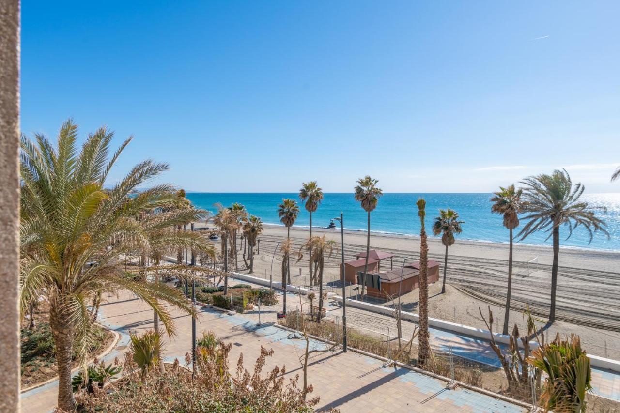 Apartamento Familiar Vistas Al Mar By Rent Me Estepona Exteriör bild
